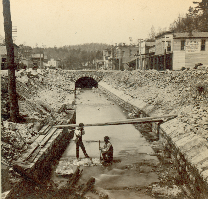 creek-arch